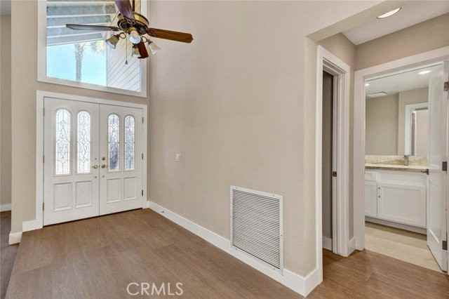 9809 Red River Cir - Photo 3 of 7