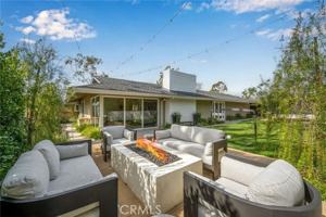 featured image of 1800 Glenwood Ln