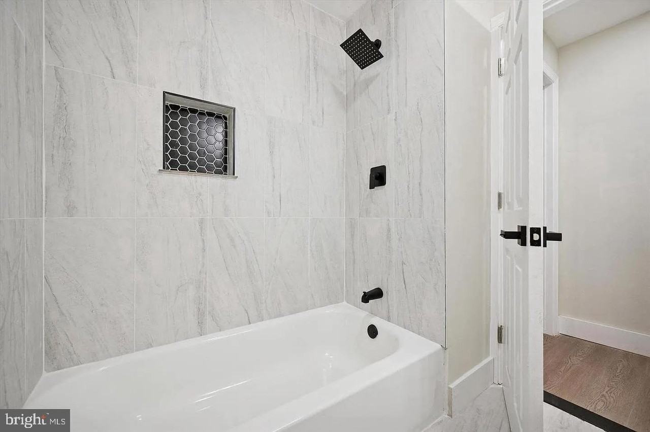 75 E High St #1 - Photo 5 of 8