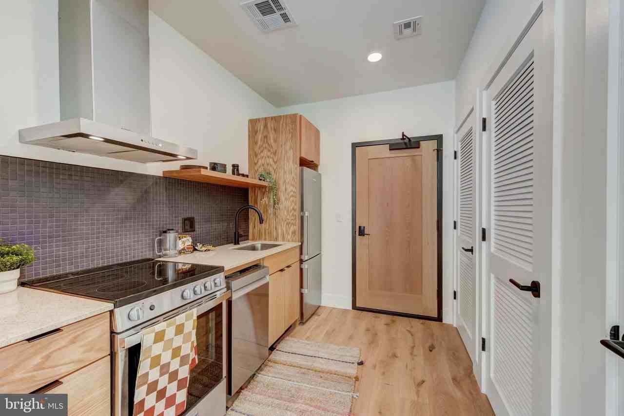 1701 N 2nd St - Photo 4 of 29