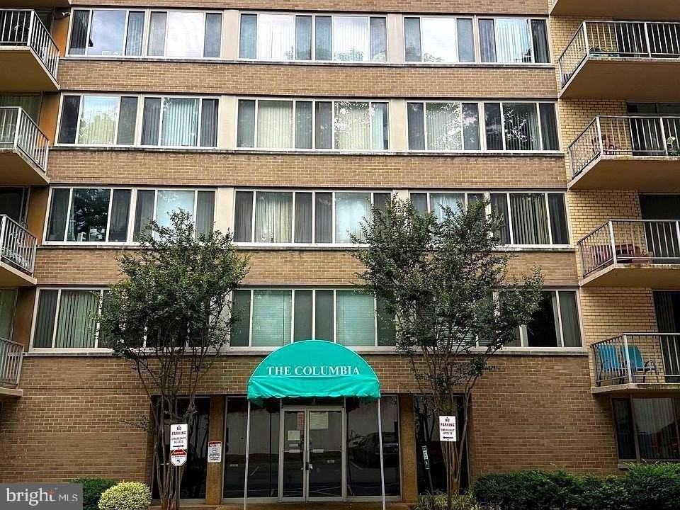 5565 Columbia Pike #310