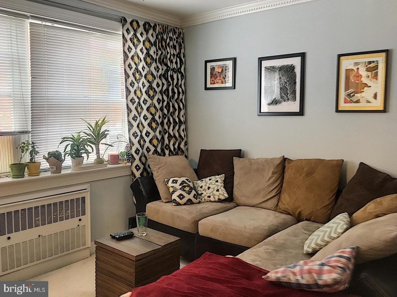 610 Madison St #205 - Photo 6 of 17