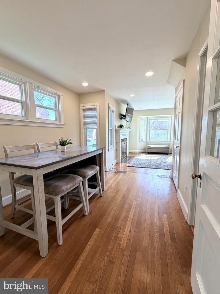 2916 Meadow Ln - Photo 7 of 31