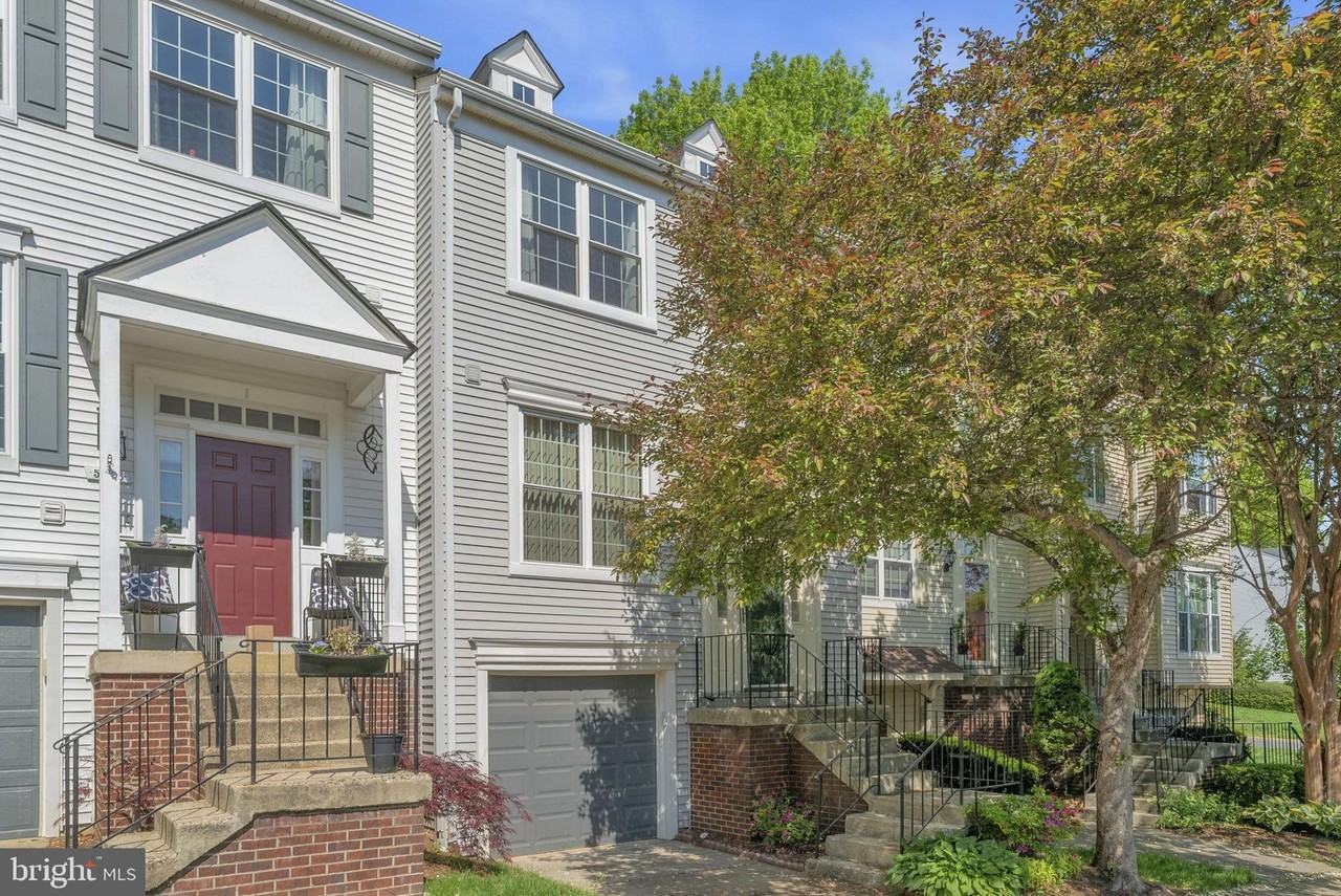 5824 Wye Oak Commons Ct - Photo 2 of 40