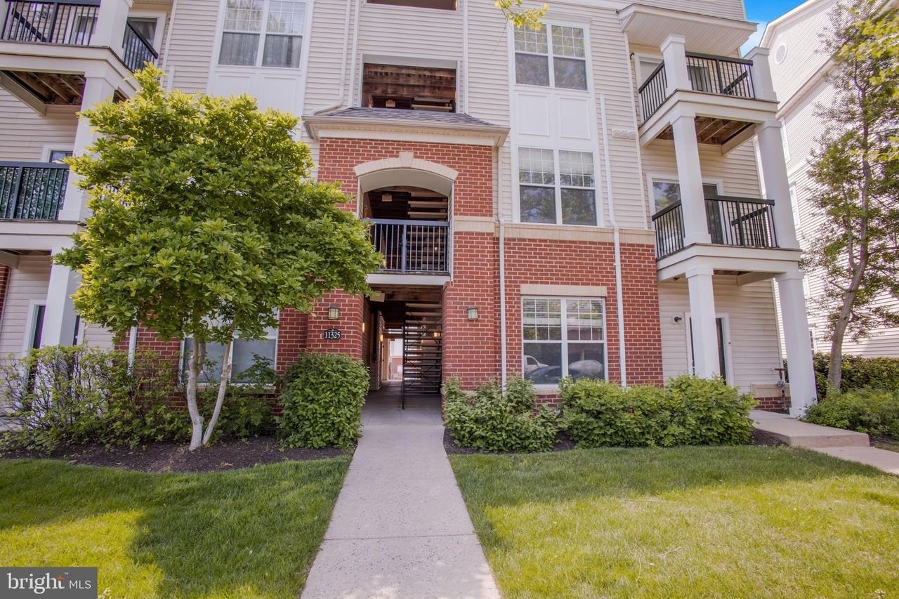 11325 Aristotle Dr #5-101 - Photo 2 of 41