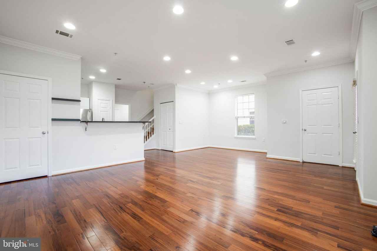 11325 Aristotle Dr #5-101 - Photo 5 of 41