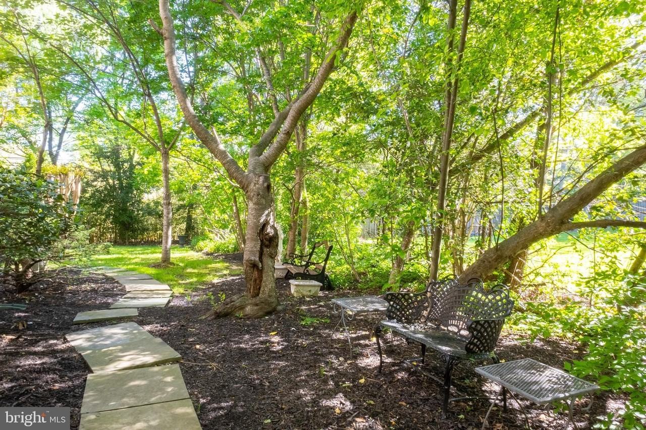 4705 Rippling Pond Dr - Photo 3 of 27