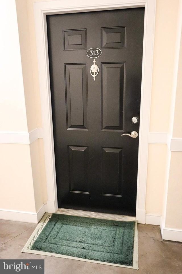 12929 Centre Park Cir #313 - Photo 2 of 39