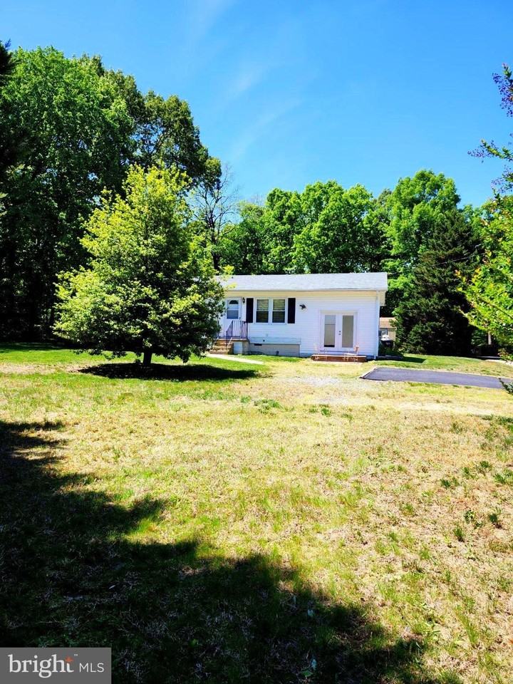 9632 Leavells Rd - Photo 3 of 23