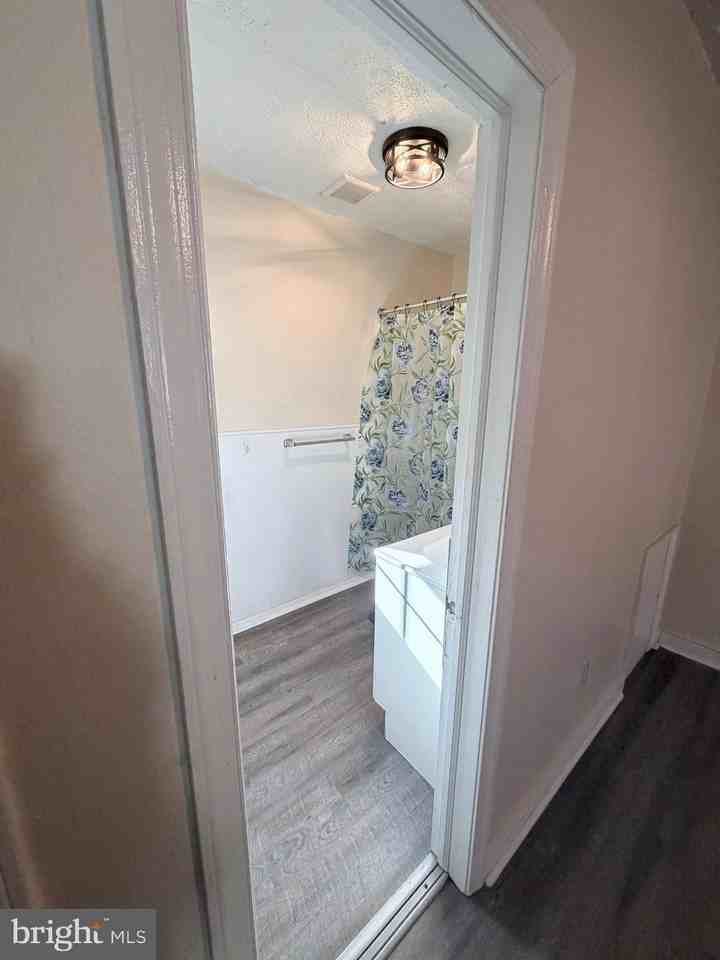268 Wilkes St #9 - Photo 6 of 10