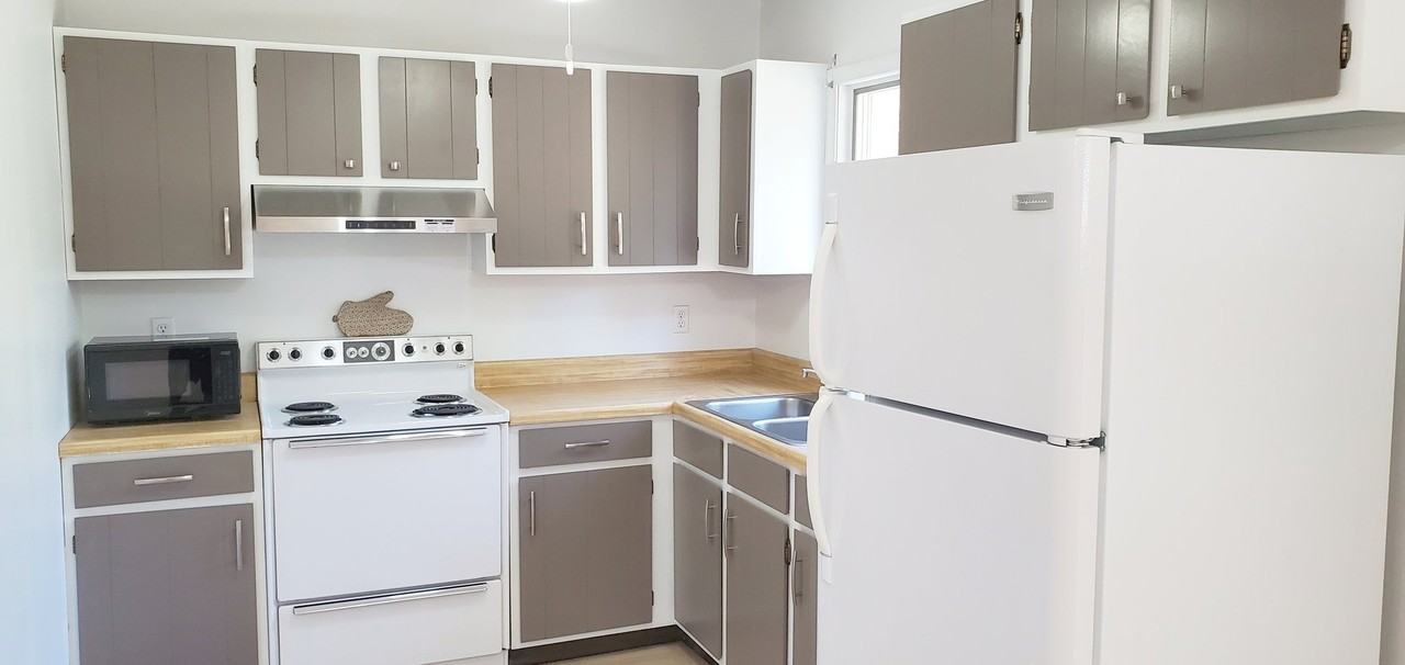 352 Opequon Ave - Photo 4 of 15