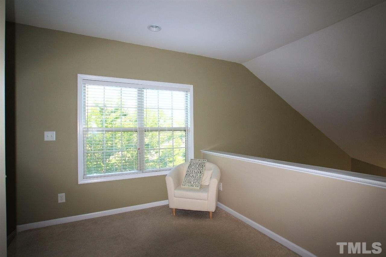 8334 Primanti Blvd - Photo 7 of 16