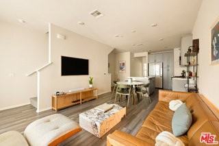 1716 Cayton Loop - Photo 3 of 8