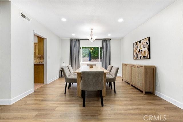 5400 Nagle Ave - Photo 6 of 8