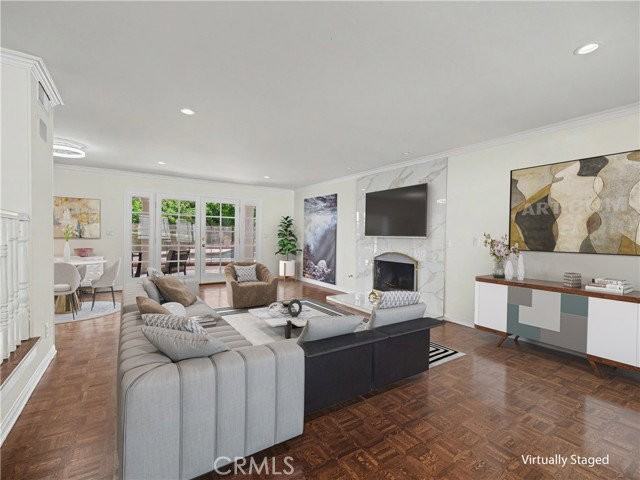 24060 Hatteras St - Photo 4 of 8