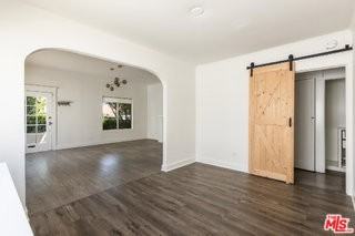 1553 N Stanley Ave - Photo 6 of 8