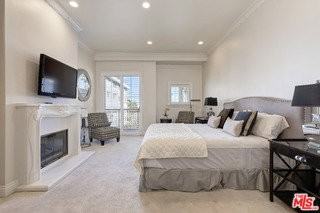 132 S Maple Dr #PH4 - Photo 4 of 6