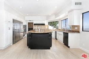 featured image of 7962 Oceanus Dr