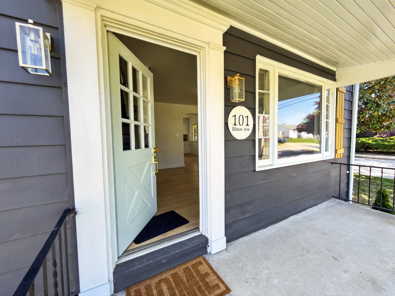 101 Elinor Ave - Photo 2 of 20