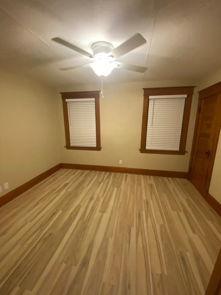 261 Orchard St - Photo 6 of 8