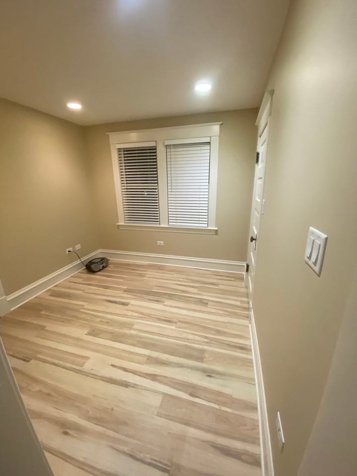 261 Orchard St - Photo 7 of 8