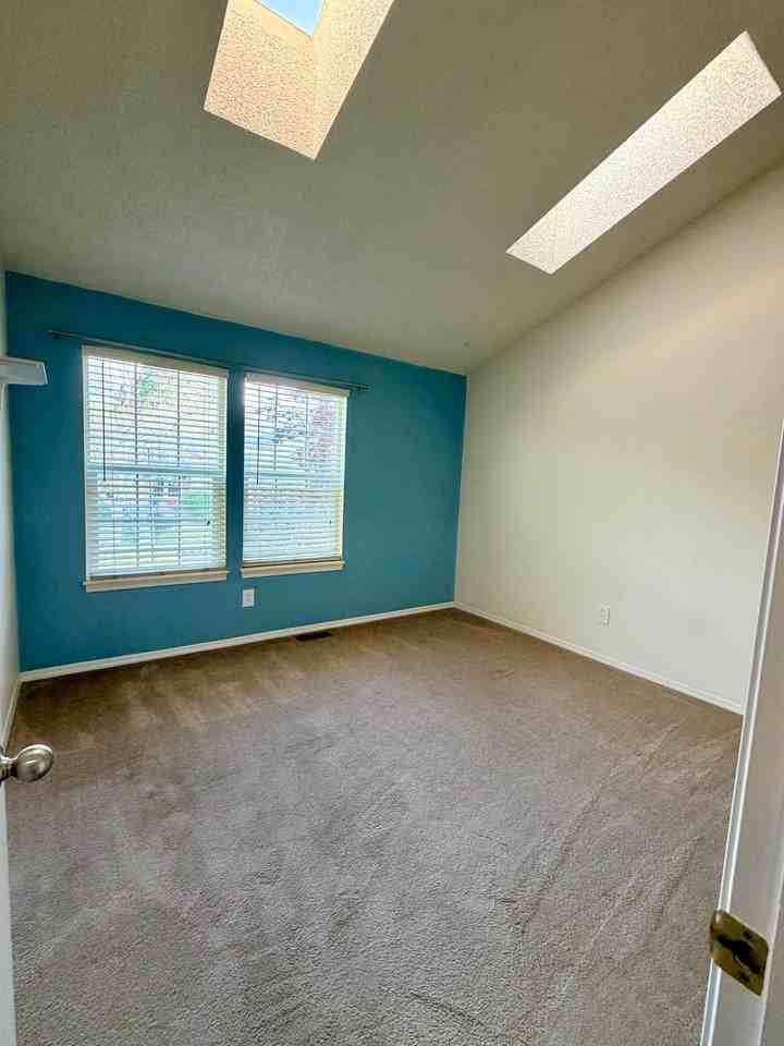 1192 S Zeno Way #E - Photo 7 of 18