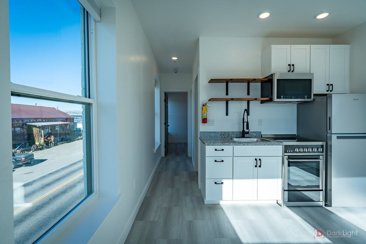 130 N F St #22 - Photo 7 of 28