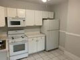 300 60th St #5 - Photo 1 of 1