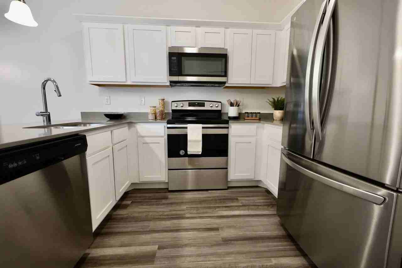 14472 S Selvig Way #F202 - Photo 4 of 17