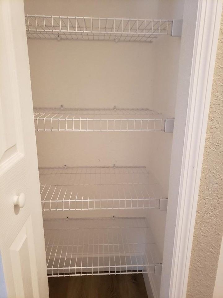 903 E Renfro St - Photo 4 of 10