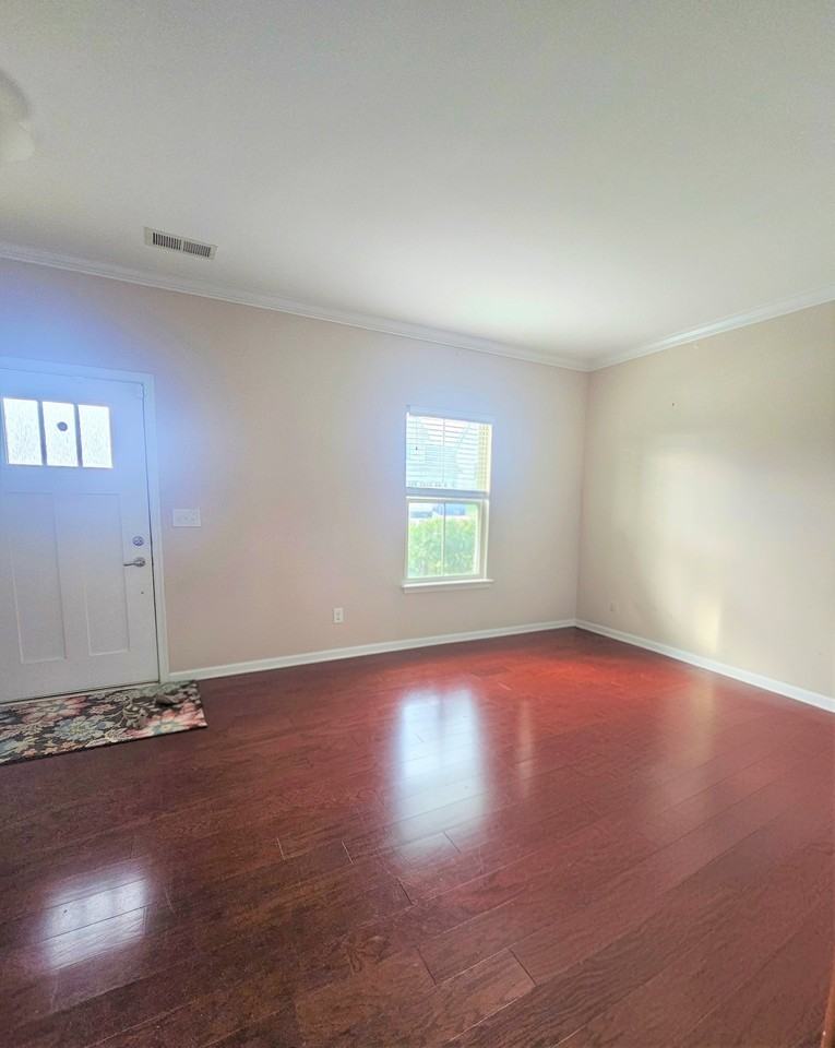 1676 Mill Creek Ln Sw - Photo 4 of 13