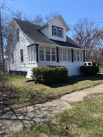 featured image of 634 Damon St