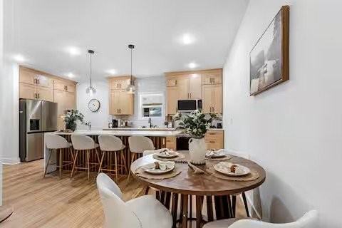 201 Elm Dr - Photo 2 of 17