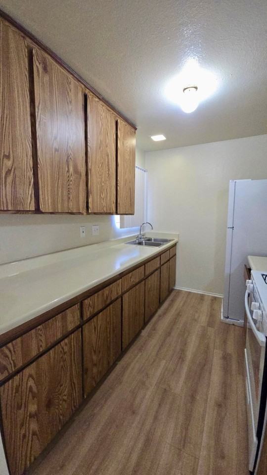 5906 Challen Ave #4 - Photo 5 of 11