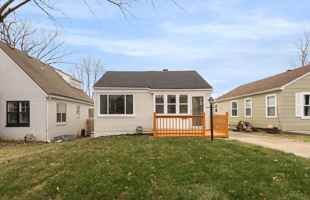 featured image of 822 E 72nd St