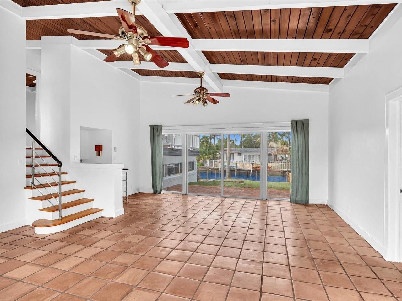 2507 Okeechobee Ln - Photo 5 of 50
