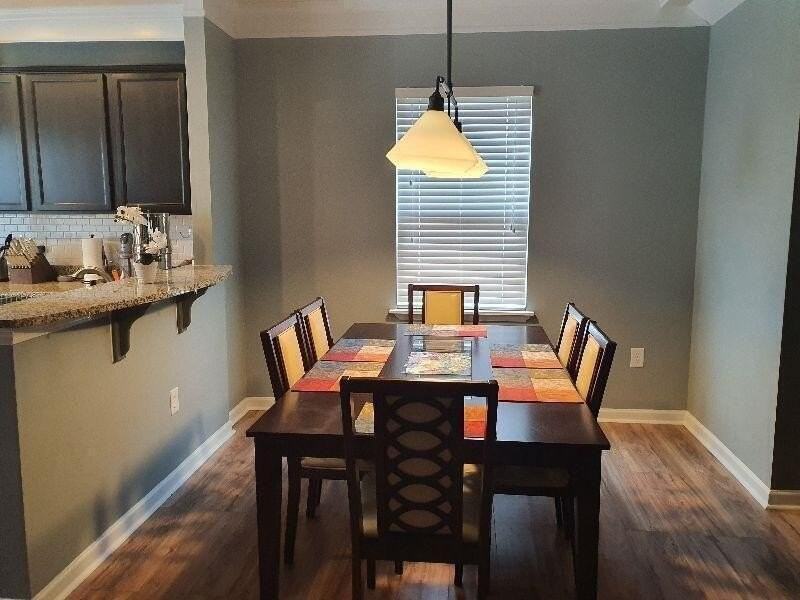 3484 Althorp Dr - Photo 3 of 12