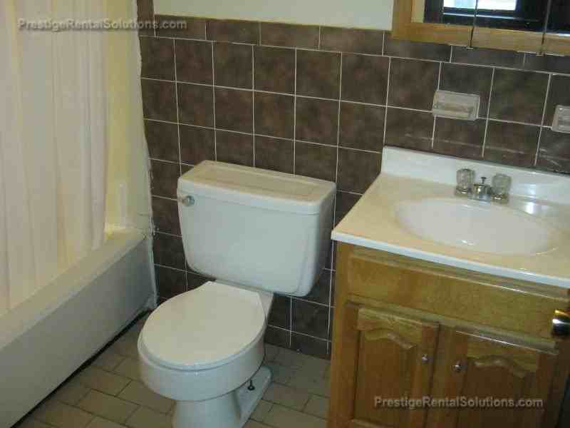 153 Main St #7 - Photo 5 of 12