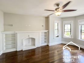 2211 W Foster Ave #2 - Photo 1 of 1