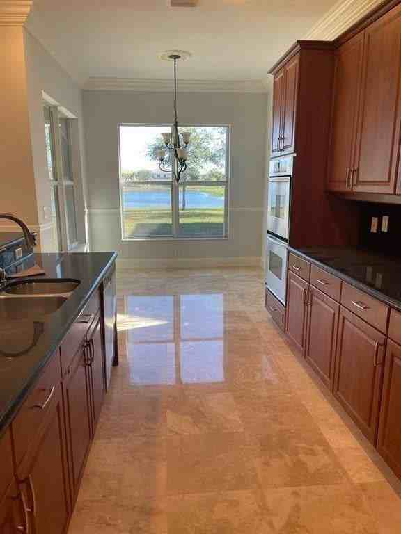 9326 Plantation Estates Dr - Photo 4 of 8