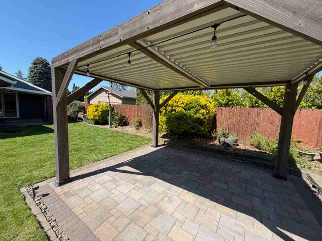 7880 Sw 69th Ave - Photo 3 of 5