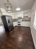 featured image of 800 Kanner Dr #B