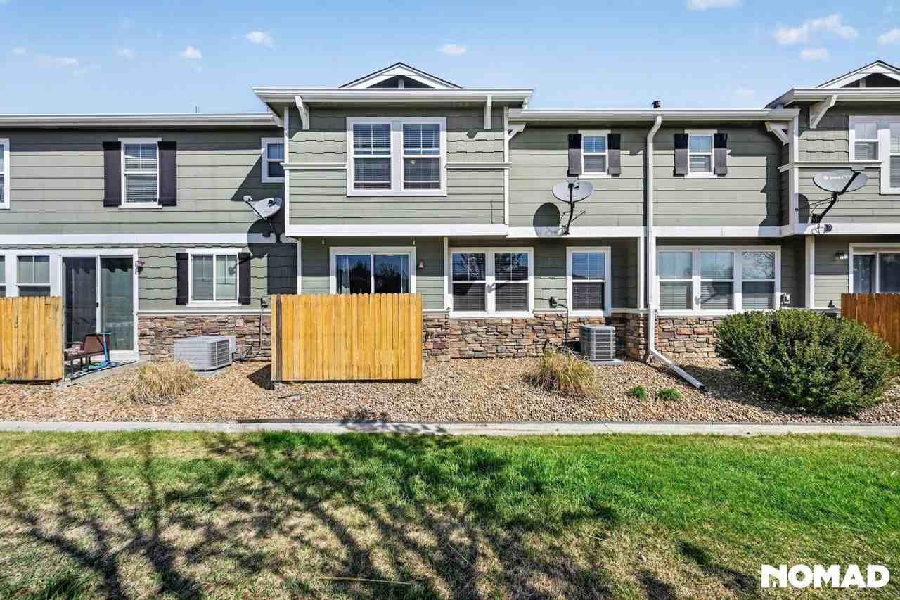 9063 Apache Plume Dr - Photo 3 of 32