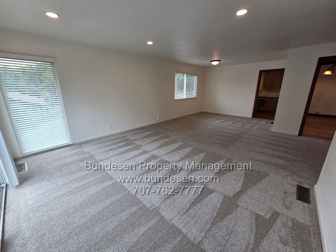 628 Canyon Rd - Photo 6 of 22