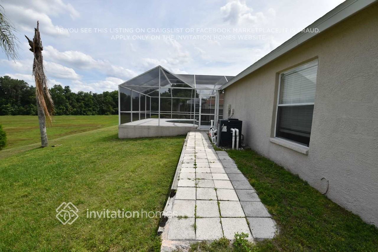 4639 River Overlook Dr - Photo 3 of 4