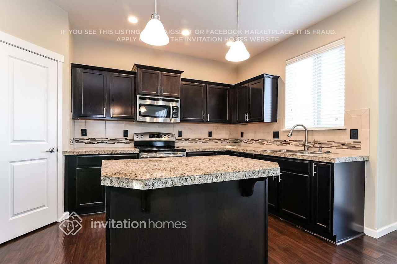 16516 25th Avenue Ct E - Photo 5 of 17