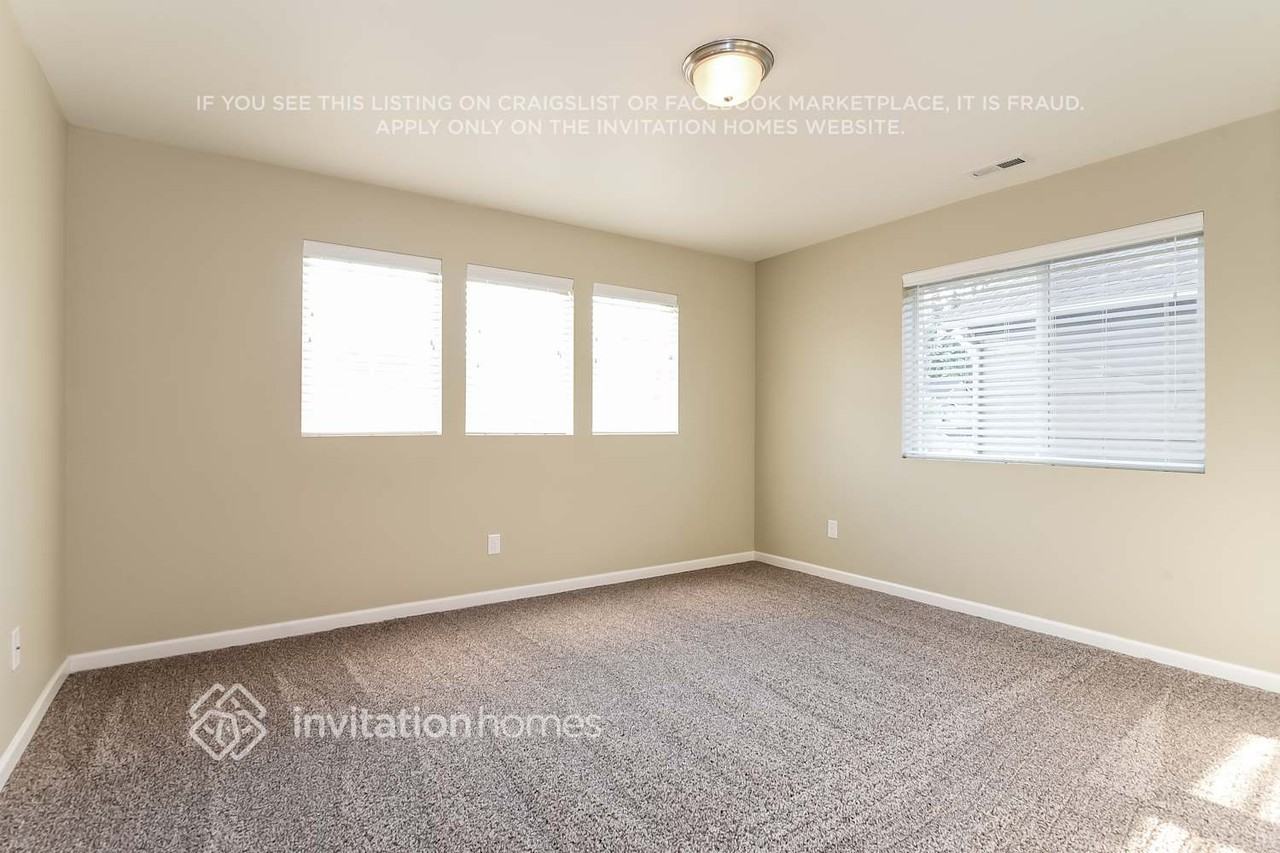 16516 25th Avenue Ct E - Photo 7 of 17