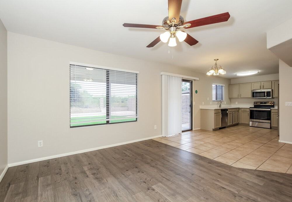 2165 E Donald Dr - Photo 6 of 17