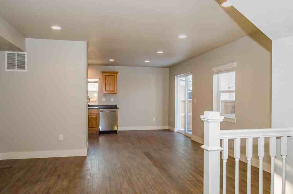 922 North Garfield Avenue, Unit B104 - Photo 6 of 28