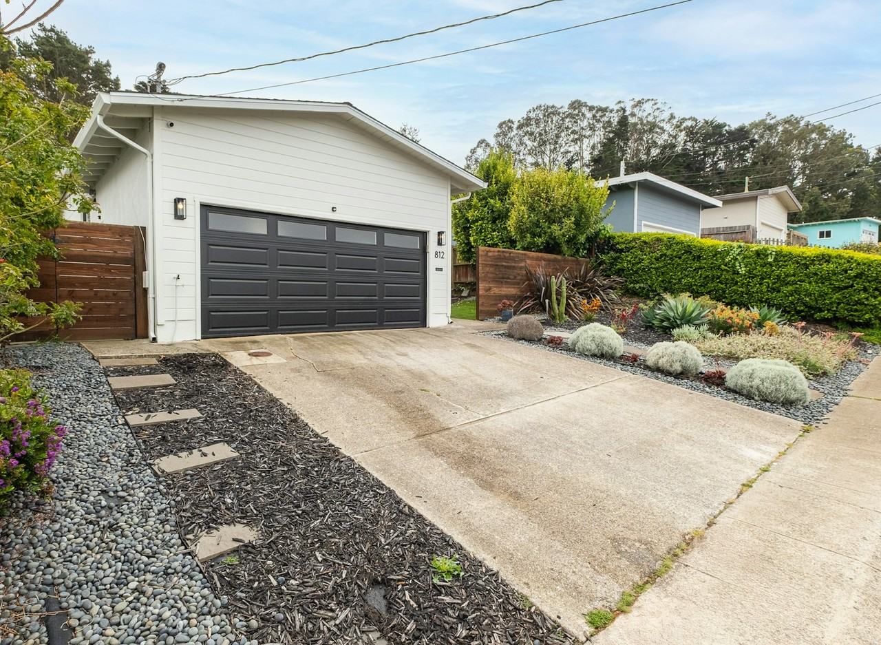 812 Edgemar Avenue - Photo 3 of 35